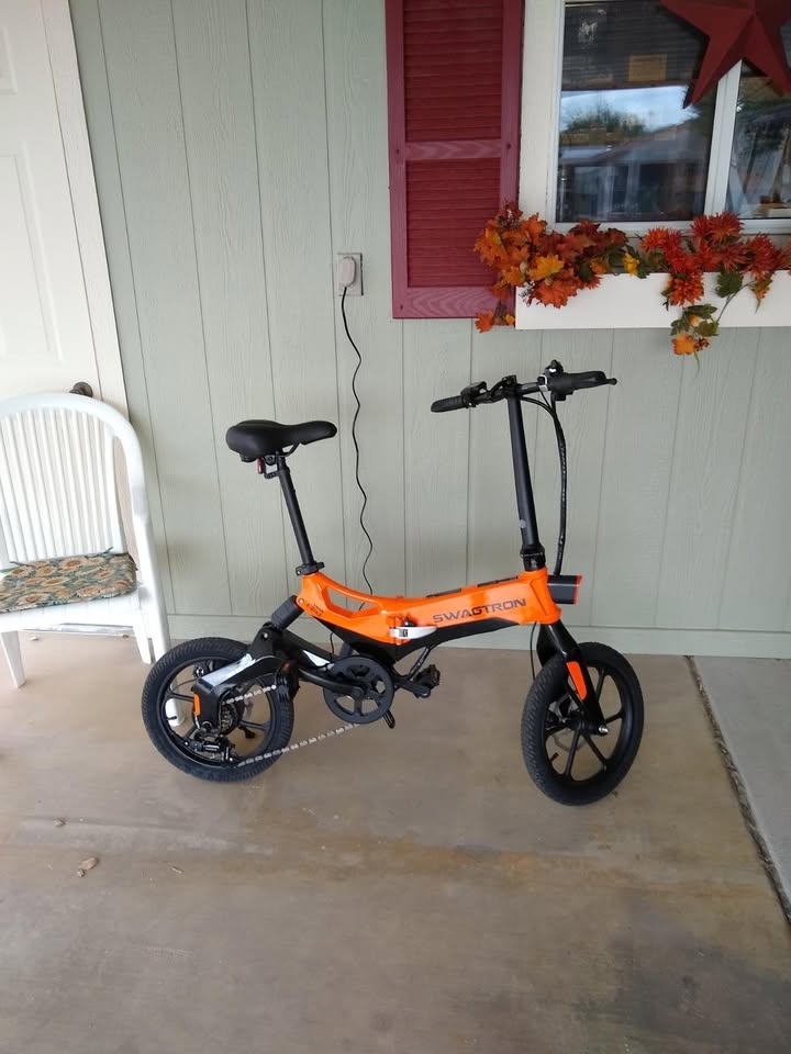 Swagcycle EB-7 Elite Plus Folding Electric Bike with Removable Battery
