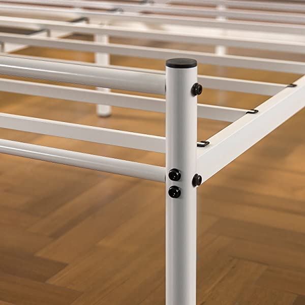 Zinus Geraldine 12 inch White Metal Platform Bed Frame with Headboard and Footboard / Premium Steel Slat Support / Mattress Foundation, Full White Full Bed Frame